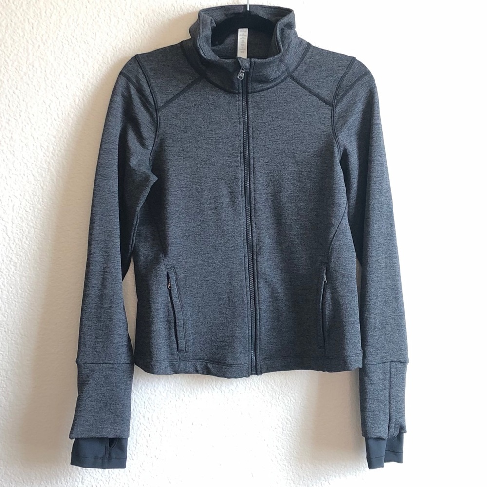 NWT Under Armour Studiolux Yoga Jacket Grey M